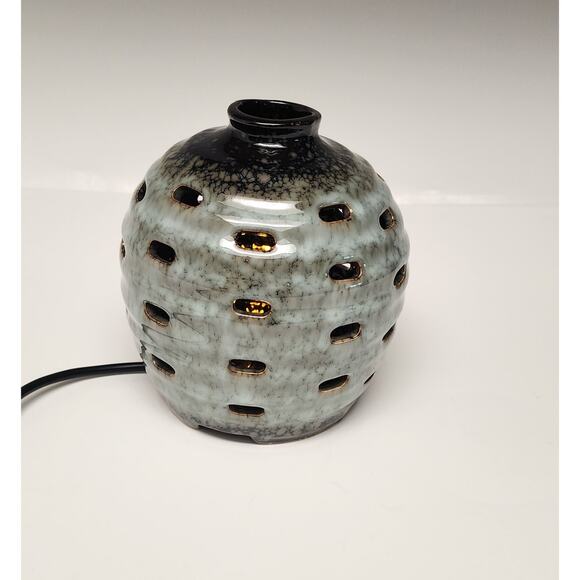 WESTINGHOUSE Scenterrific Fragrance Warmer Simulates A Warm Candle Glow - Picture 1 of 6